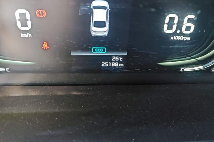 Used Kia K3 2023 1.5L CVT Comfort Edition Odometer Close Up