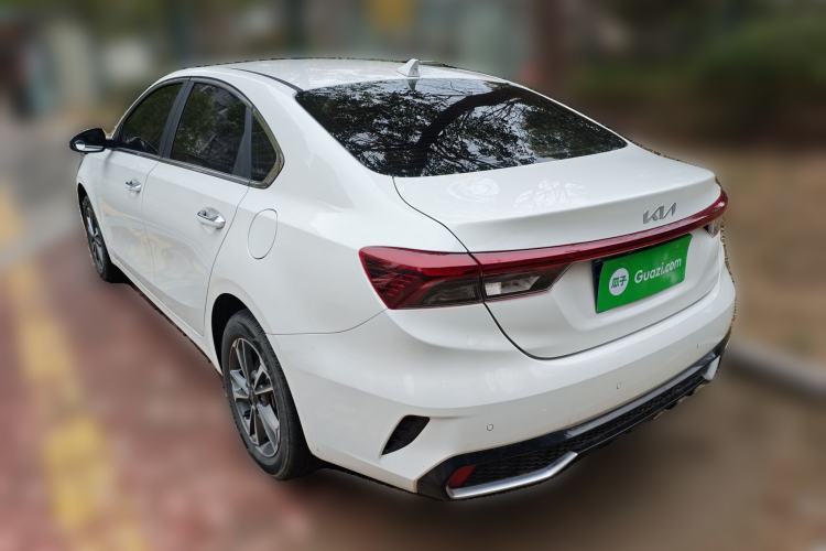 Used Kia K3 2023 1.5L CVT Luxury Edition Rear Left 45 Deg