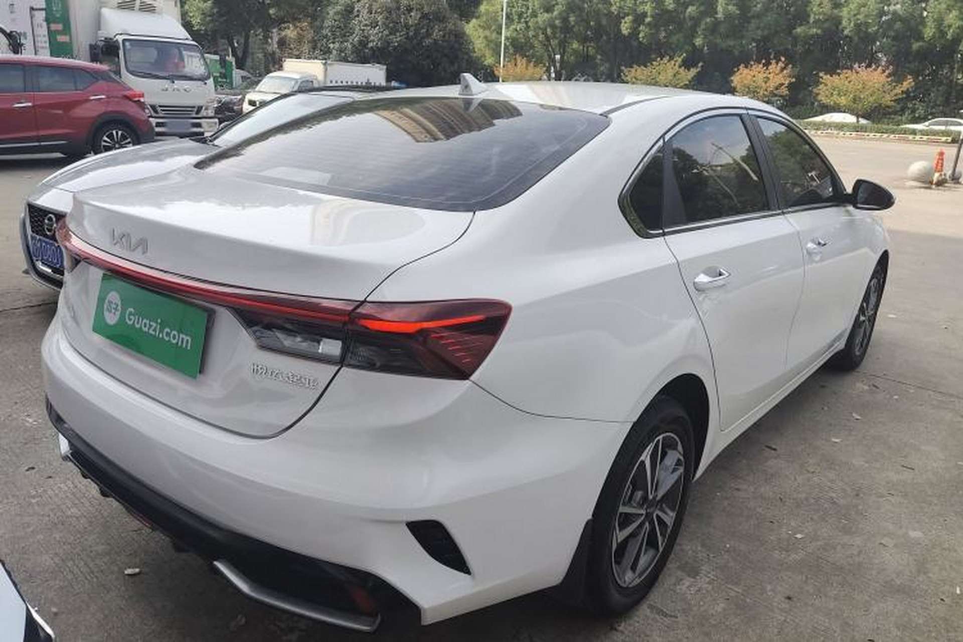 Used Kia K3 2023 1.5L CVT Luxury Edition Rear Right 45 Deg
