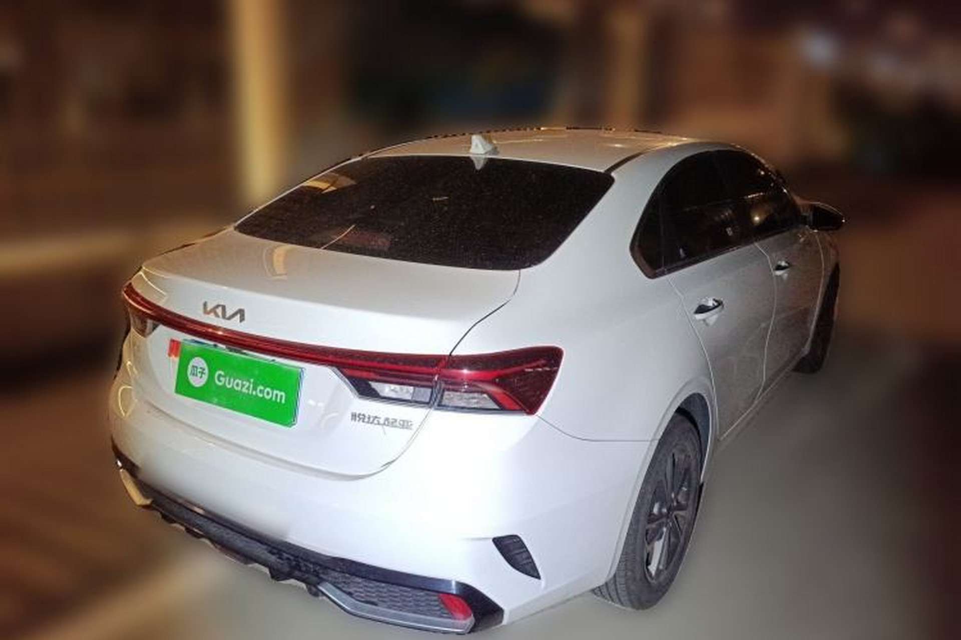 Used Kia K3 2023 1.5L CVT Luxury Edition Rear Right 45 Deg