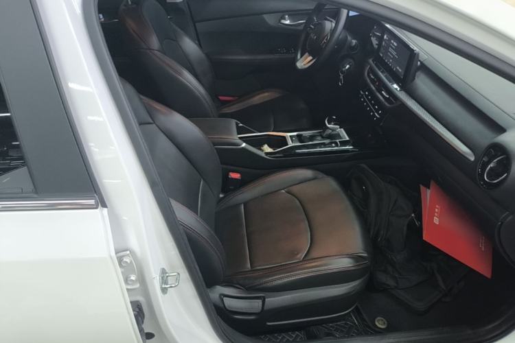Used Kia K3 2023 1.5L CVT Comfort Edition Right Front Seat