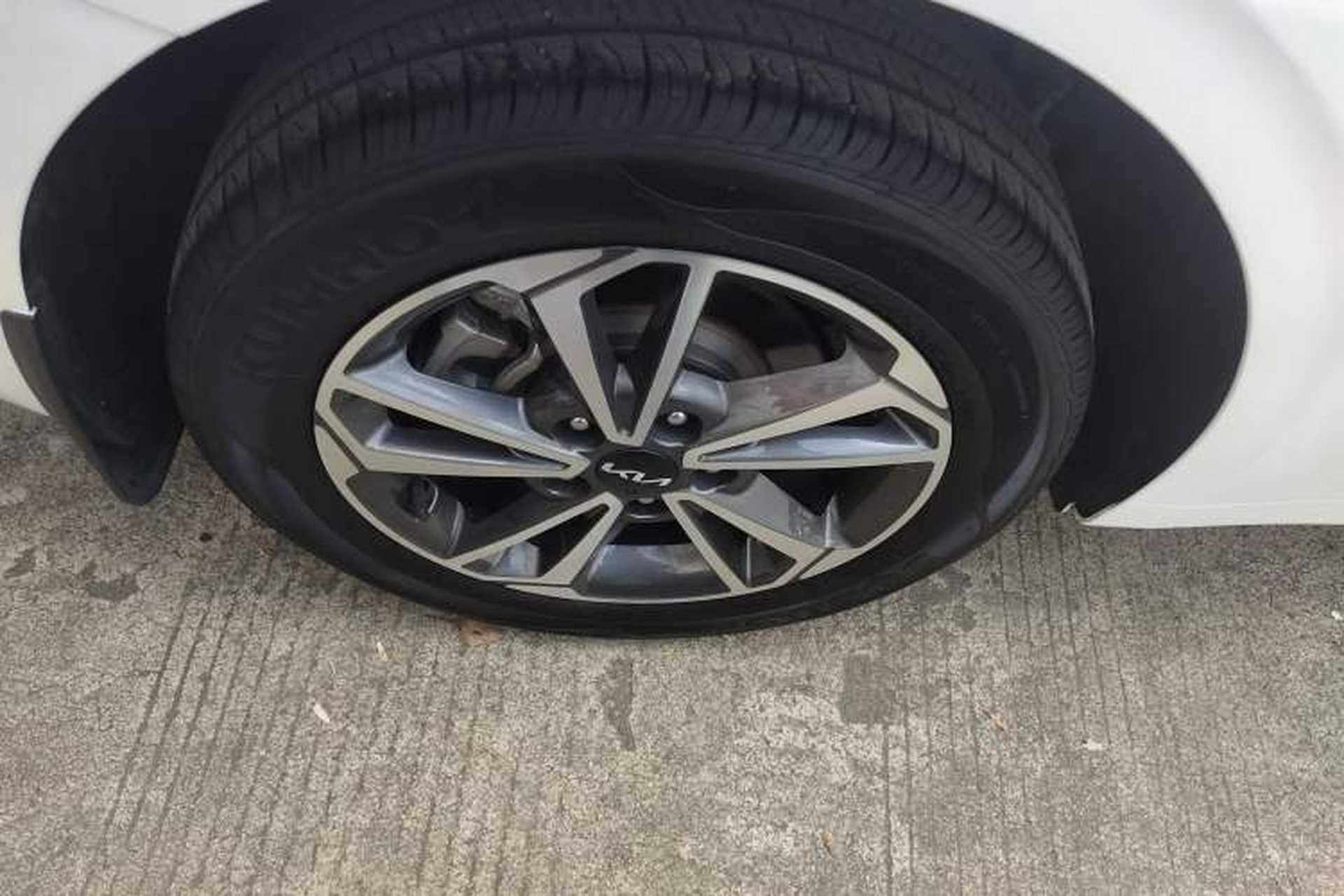 Used Kia K3 2023 1.5L CVT Luxury Edition Right Rear Wheel Hub