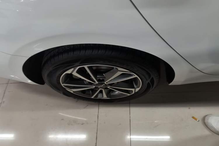 Used Kia K3 2023 1.5L CVT Comfort Edition Right Rear Wheel Hub