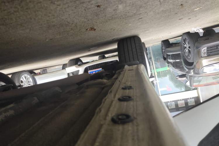 Used Kia K3 2023 1.5L CVT Luxury Edition Right Side Sill