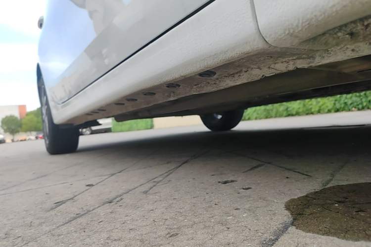 Used Kia K3 2023 1.5L CVT Luxury Edition Right Side Sill
