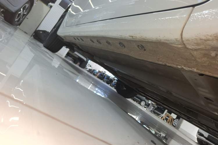 Used Kia K3 2023 1.5L CVT Luxury Edition Right Side Sill