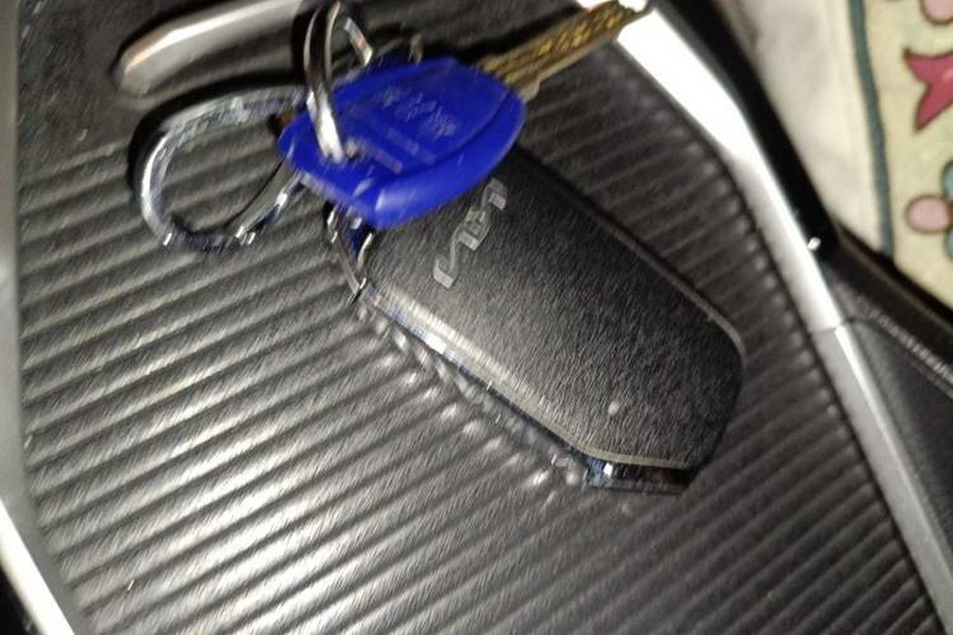 Used Kia K3 2023 1.5L CVT Luxury Edition Vehicle Key