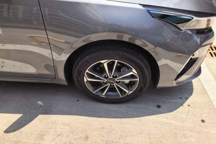 Used Kia K3 2024 1.5L CVT Comfort Plus Edition Right Front Wheel Hub