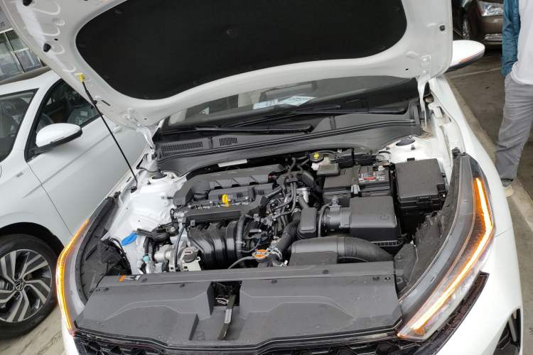Used Kia K3 2024 1.5L CVT Luxury Smart Edition Engine Bay