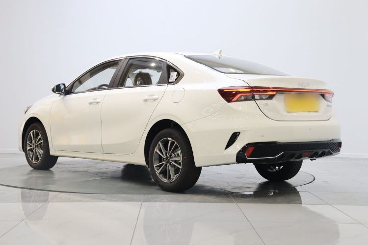 Used Kia K3 2024 1.5L CVT Comfort Plus Edition Exterior 3