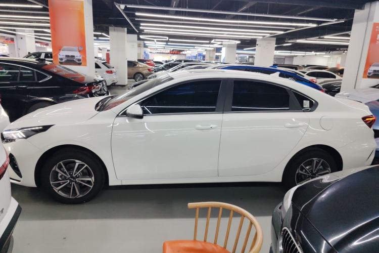 Used Kia K3 2024 1.5L CVT Comfort Plus Edition Exterior 3