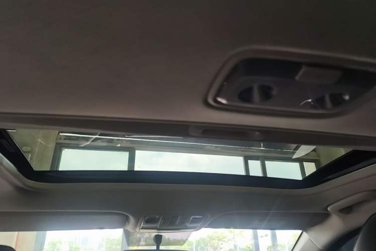 Used Kia K3 2024 1.5L CVT Comfort Plus Edition Headliner