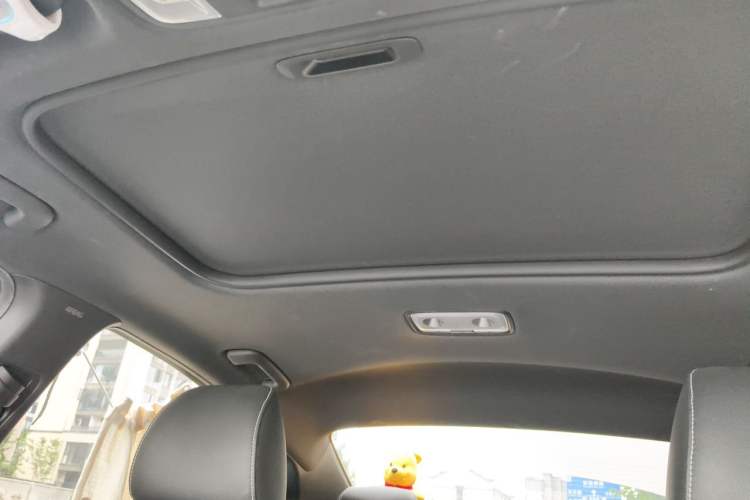 Used Kia K3 2024 1.5L CVT Luxury Smart Edition Headliner