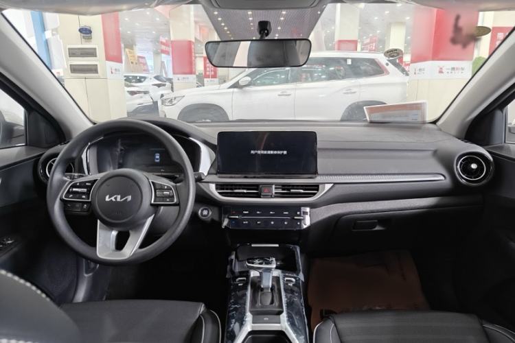 Used Kia K3 2024 1.5L CVT Comfort Plus Edition Interior 1