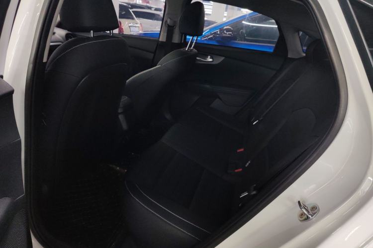 Used Kia K3 2024 1.5L CVT Comfort Plus Edition Interior 4