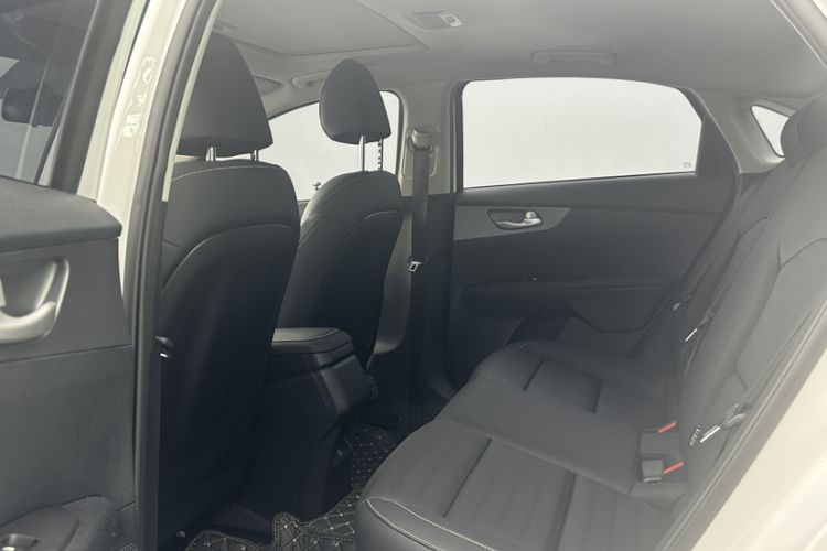 Used Kia K3 2024 1.5L CVT Comfort Plus Edition Interior 5
