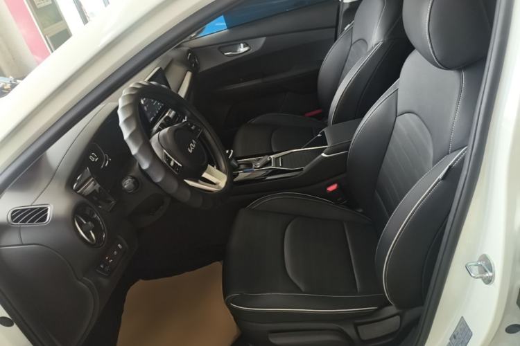 Used Kia K3 2024 1.5L CVT Comfort Plus Edition Left Front Seat
