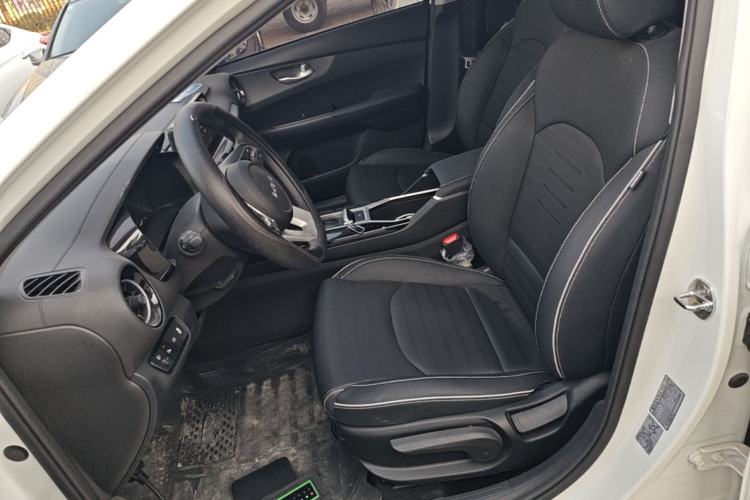 Used Kia K3 2024 1.5L CVT Comfort Plus Edition Left Front Seat