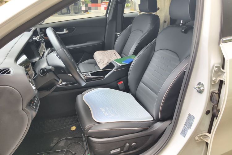 Used Kia K3 2024 1.5L CVT Luxury Smart Edition Left Front Seat