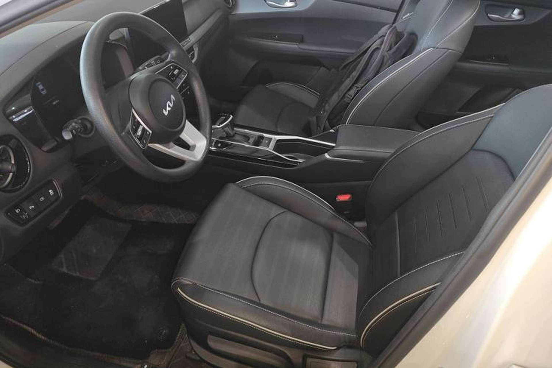 Used Kia K3 2024 1.5L CVT Comfort Plus Edition Left Front Seat