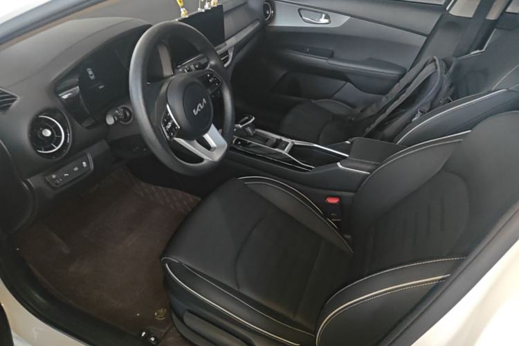 Used Kia K3 2024 1.5L CVT Comfort Plus Edition Left Front Seat