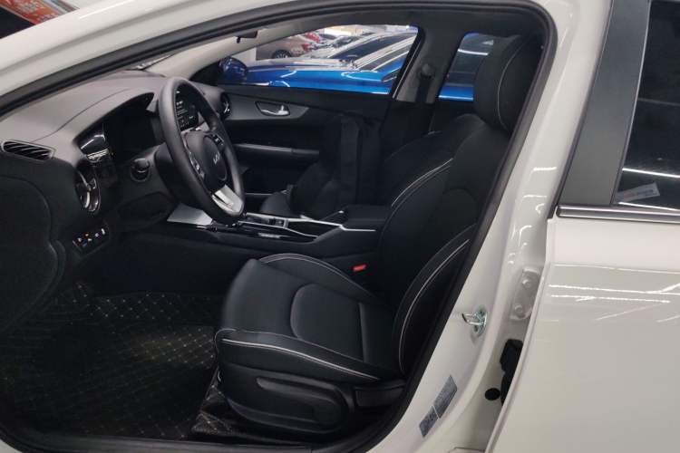 Used Kia K3 2024 1.5L CVT Comfort Plus Edition Left Front Seat