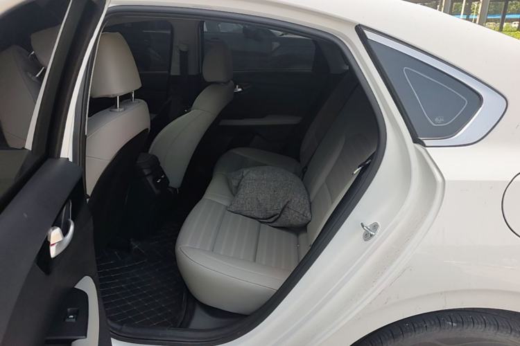Used Kia K3 2024 1.5L CVT Luxury Smart Edition Left Rear Seat