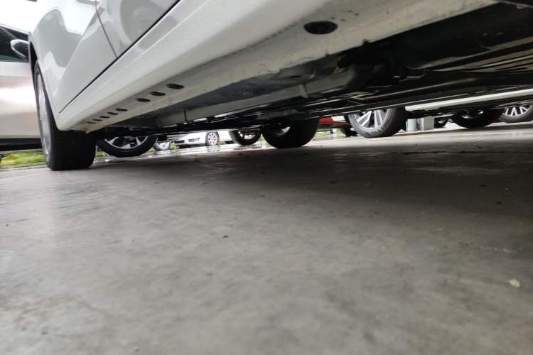 Used Kia K3 2024 1.5L CVT Luxury Smart Edition Left Side Sill