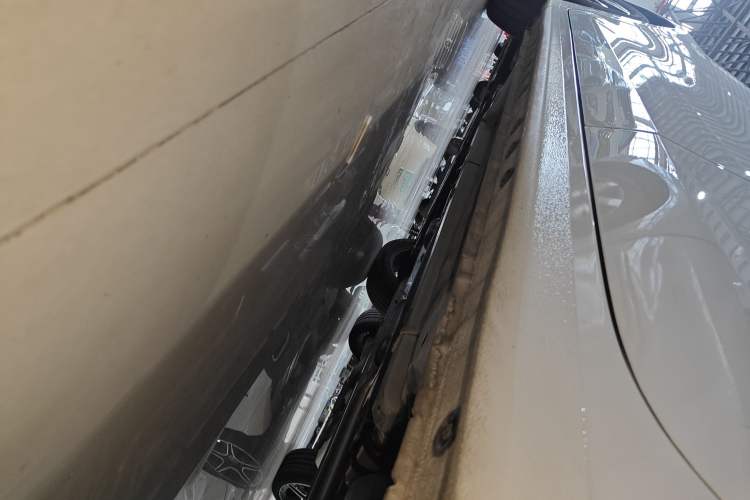 Used Kia K3 2024 1.5L CVT Comfort Plus Edition Left Side Sill