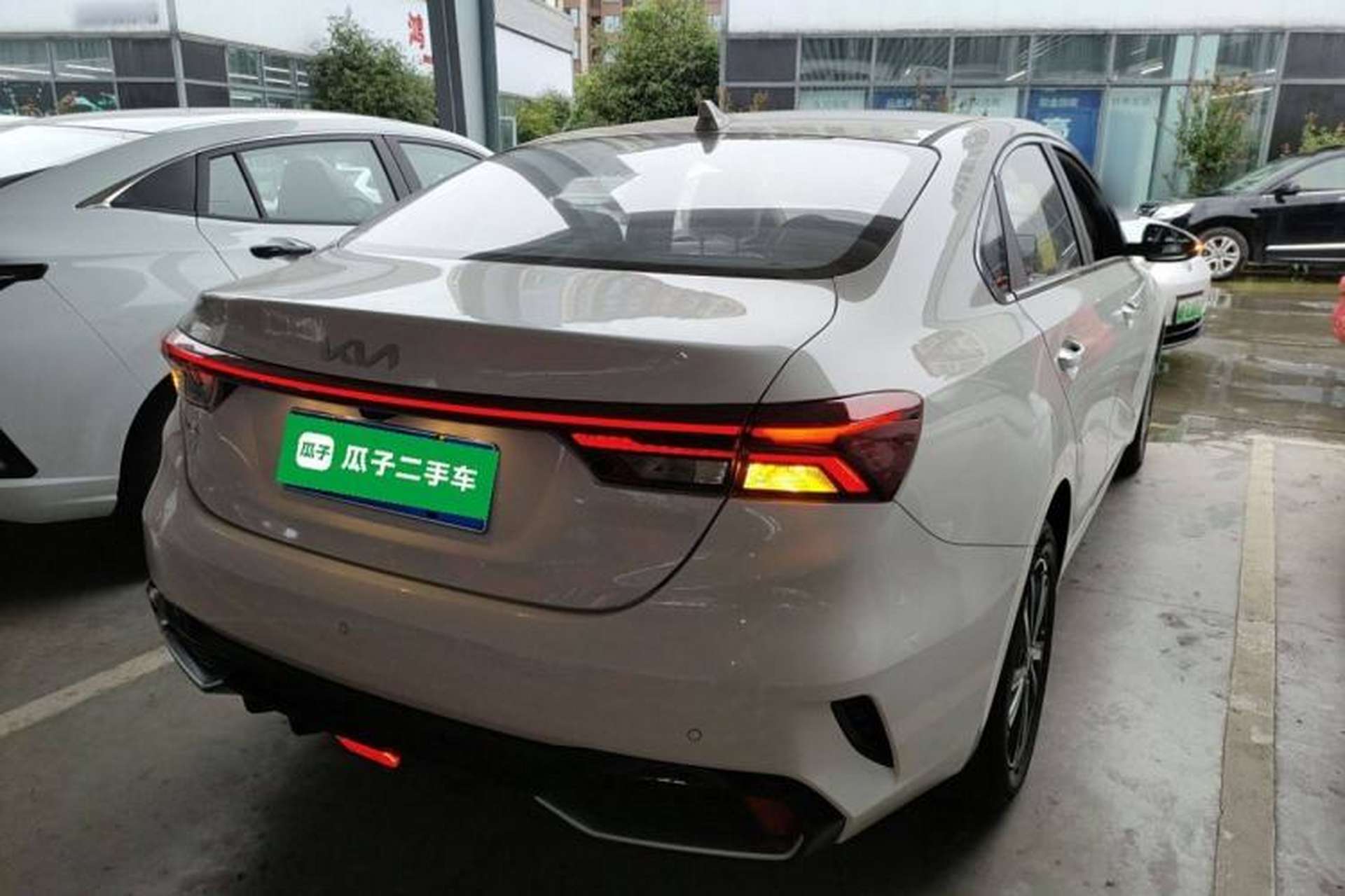 Used Kia K3 2024 1.5L CVT Luxury Smart Edition Rear Right 45 Deg