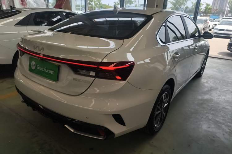 Used Kia K3 2024 1.5L CVT Comfort Plus Edition Rear Right 45 Deg