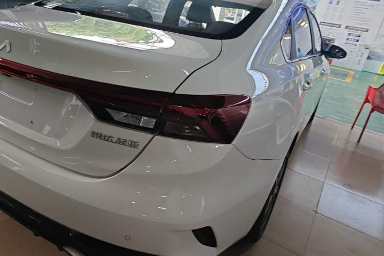 Used Kia K3 2024 1.5L CVT Comfort Plus Edition Right Rear Taillight