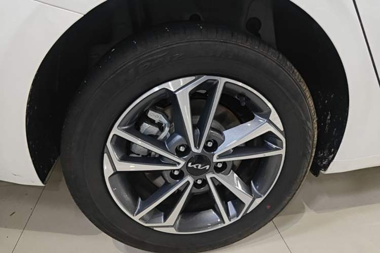Used Kia K3 2024 1.5L CVT Comfort Plus Edition Right Rear Wheel Hub