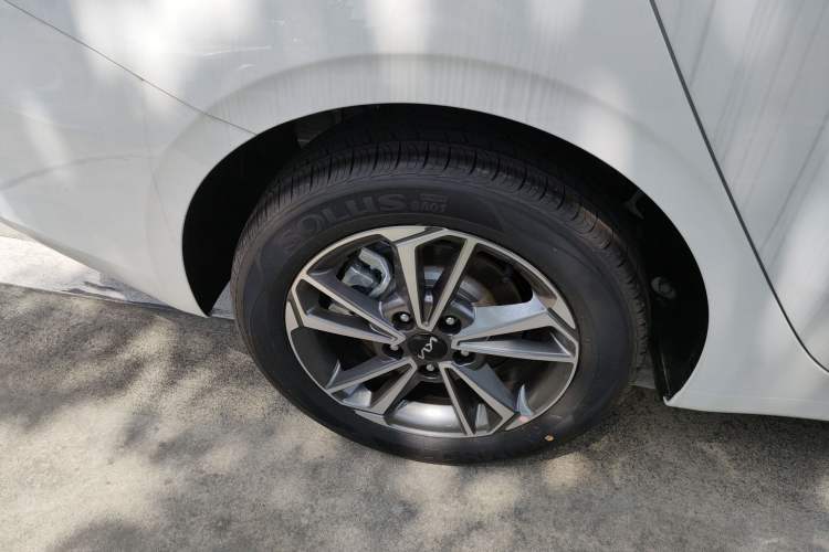 Used Kia K3 2024 1.5L CVT Comfort Plus Edition Right Rear Wheel Hub