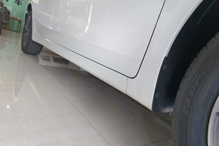 Used Kia K3 2024 1.5L CVT Luxury Smart Edition Right Side Sill