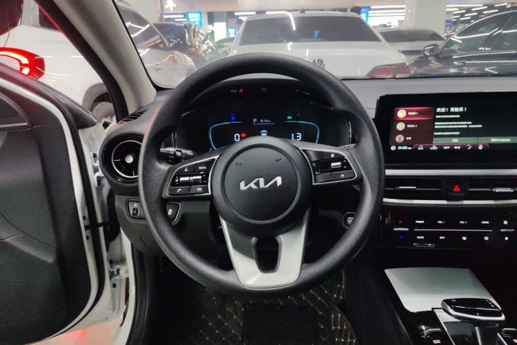 Used Kia K3 2024 1.5L CVT Comfort Plus Edition Steering Wheel
