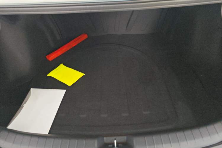 Used Kia K3 2024 1.5L CVT Luxury Smart Edition Trunk