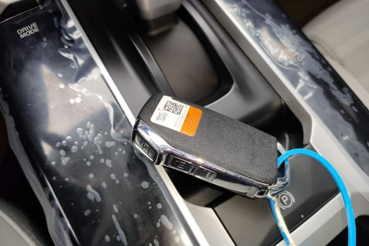 Used Kia K3 2024 1.5L CVT Luxury Smart Edition Vehicle Key