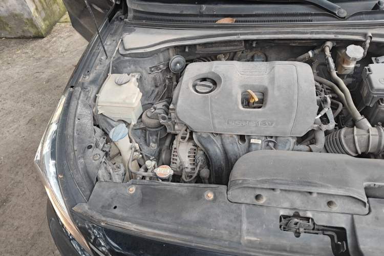 Used Kia K3 (Kai Shen) 2017 1.8L Automatic GLS Engine Bay Right