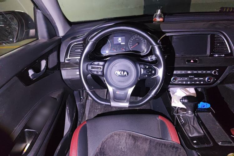 Used Kia K3 (Kai Shen) 2017 1.6T Automatic GLS Steering Wheel