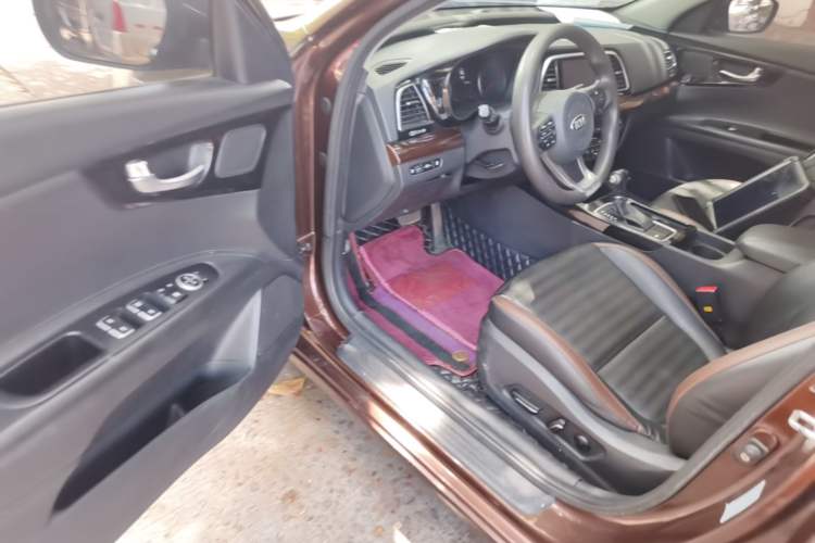 Used Kia K3 (Kai Shen) 2017 1.8L Automatic GLS Driver Seat