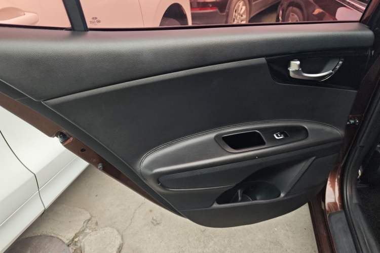 Used Kia K3 (Kai Shen) 2017 1.8L Automatic DLX Left Rear Door Interior