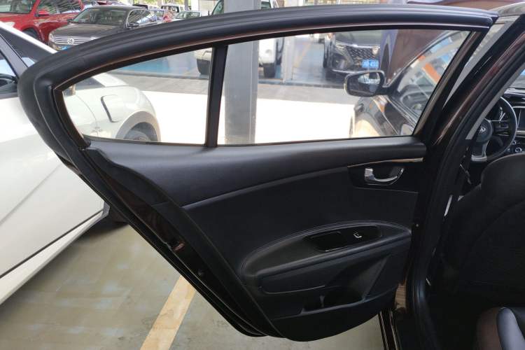 Used Kia K3 (Kai Shen) 2017 1.8L Automatic GLS Left Rear Door Interior