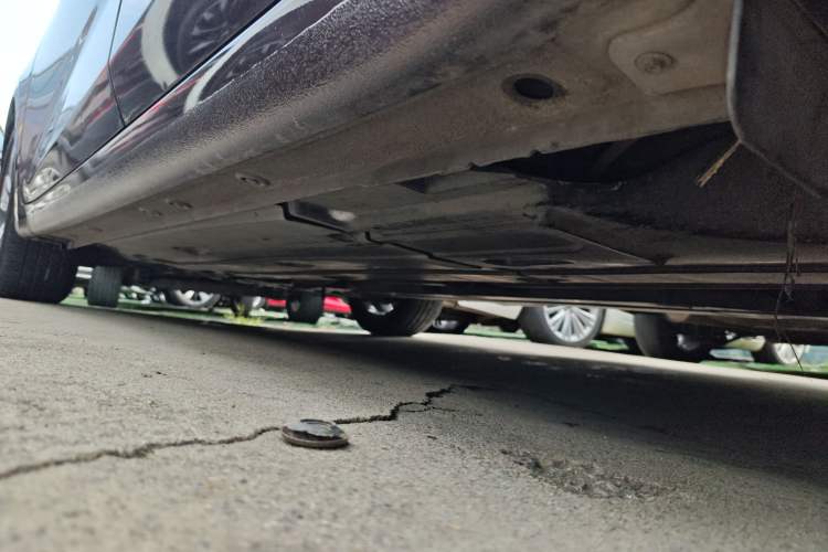 Used Kia K3 (Kai Shen) 2017 1.8L Automatic DLX Left Side Sill