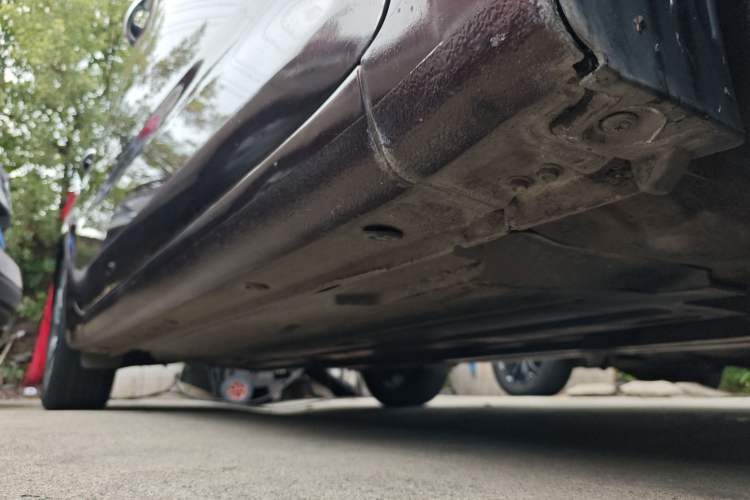 Used Kia K3 (Kai Shen) 2017 1.8L Automatic DLX Right Side Sill