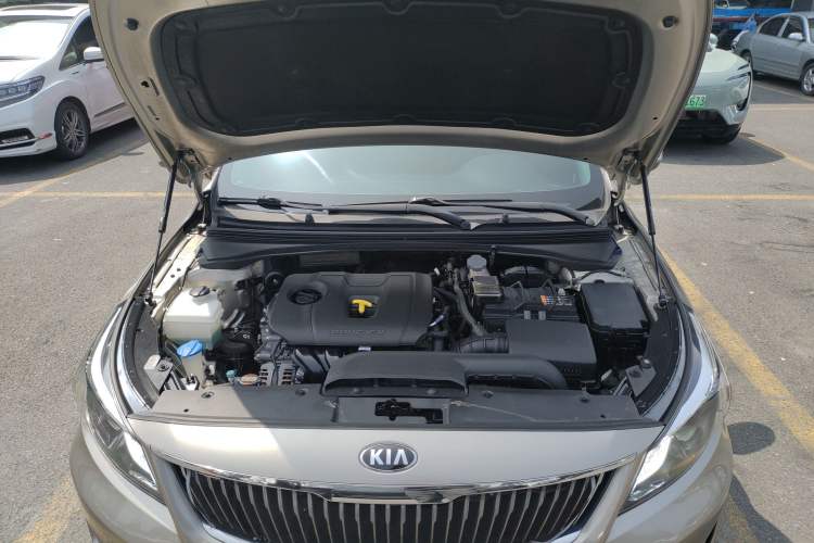 Used Kia K3 (Kai Shen) 2017 1.8L Automatic GLS Engine Bay