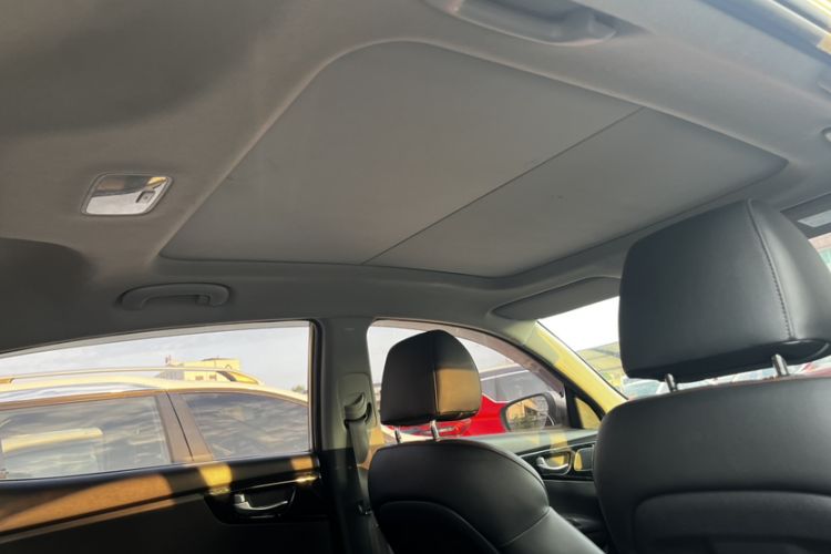 Used Kia K3 (Kai Shen) 2017 1.8L Automatic DLX Headliner