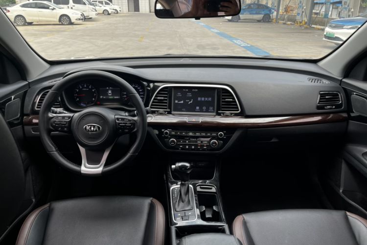 Used Kia K3 (Kai Shen) 2017 1.8L Automatic DLX Interior 1