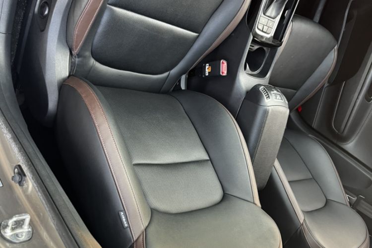 Used Kia K3 (Kai Shen) 2017 1.8L Automatic DLX Left Front Seat