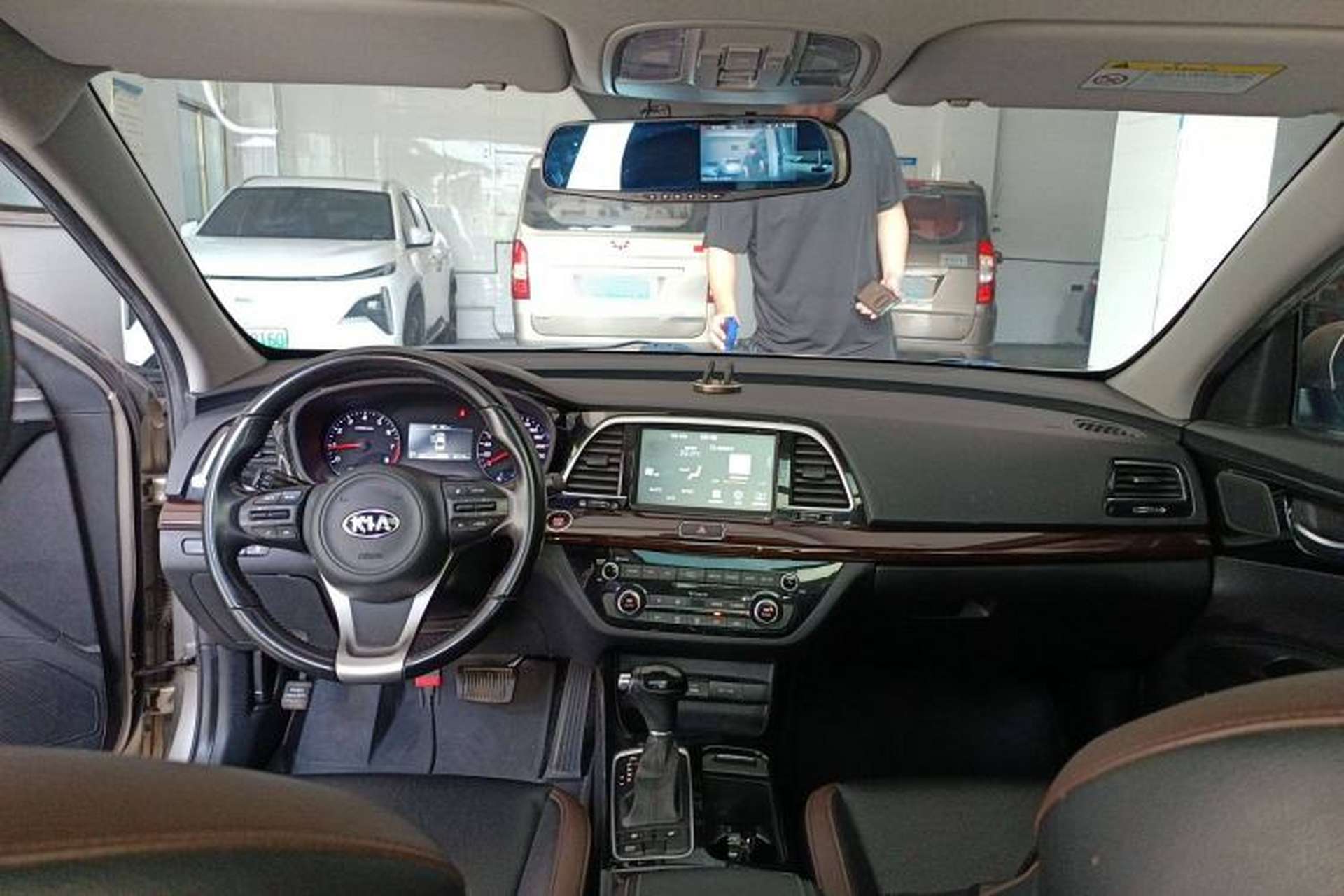 Used Kia K3 (Kai Shen) 2017 1.8L Automatic DLX Interior 2